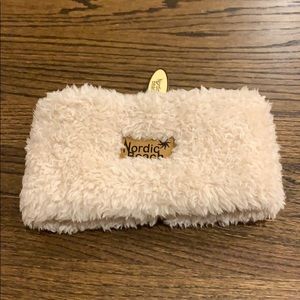 Nordic Beach brand new ear muffs